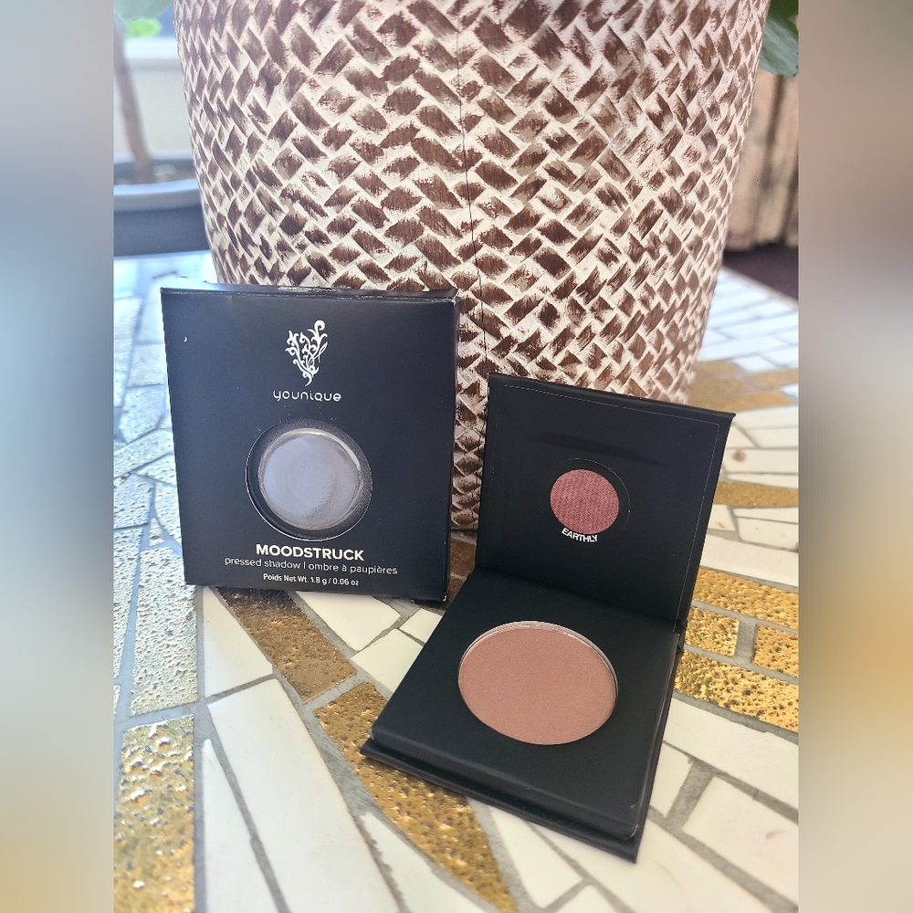 Younique Pressed Eyeshadows - Earthly & Irrational